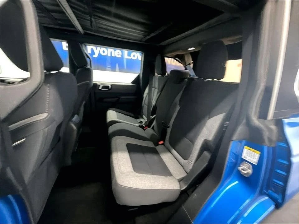 2021 Ford Bronco 6th Gen - Image 15 of 20