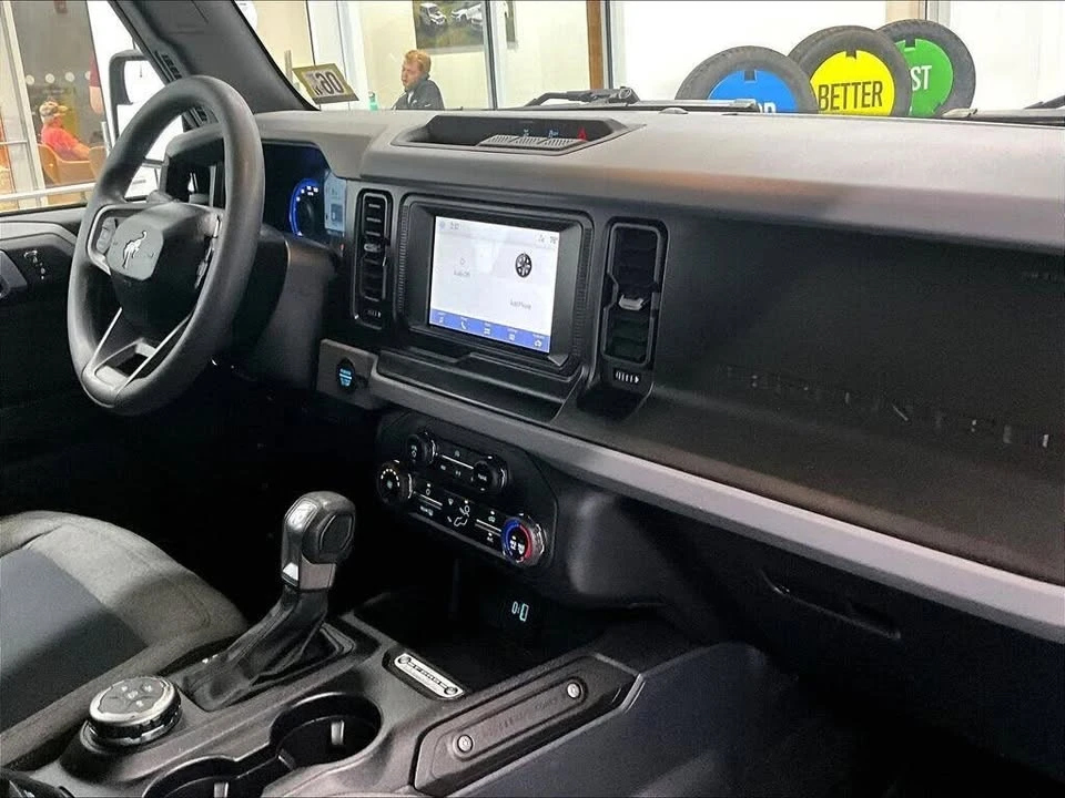 2021 Ford Bronco 6th Gen - Image 14 of 20
