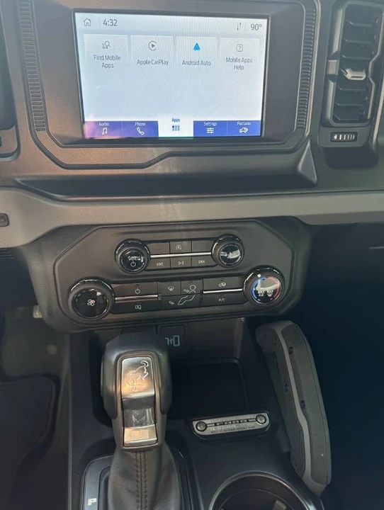 2021 Ford Bronco 6th Gen - Image 9 of 12