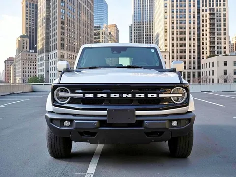 2021 Ford Bronco 4-Door Outer Banks