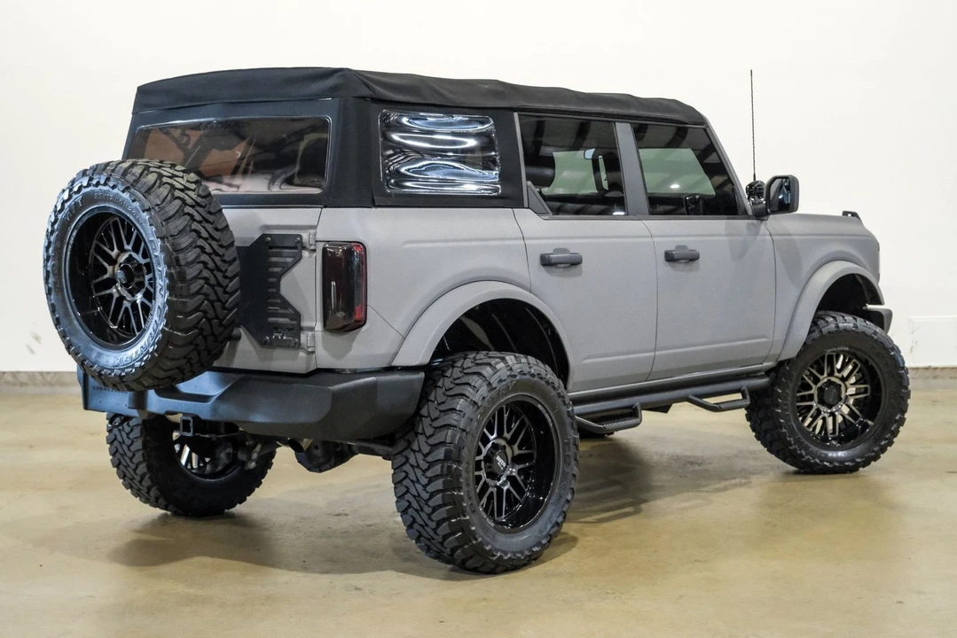 2021 Ford Bronco 6th Gen - Image 4 of 12