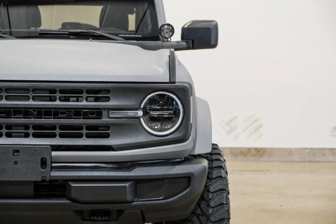 2021 Ford Bronco 6th Gen - Image 3 of 12