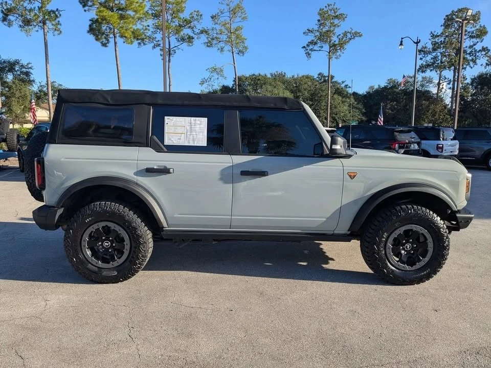 2021 Ford Bronco 6th Gen - Image 2 of 20