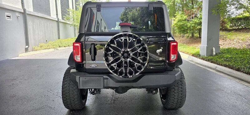 2021 Ford Bronco 6th Gen - Image 8 of 15