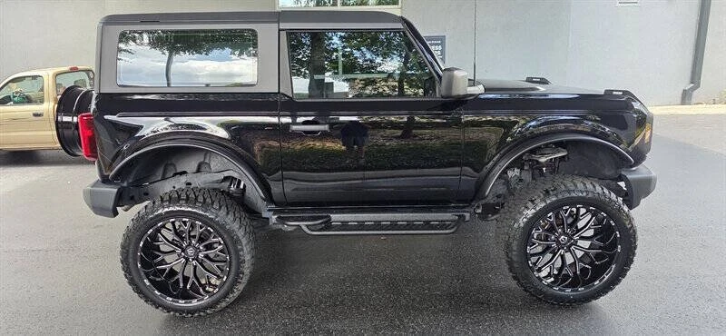 2021 Ford Bronco 6th Gen - Image 5 of 15