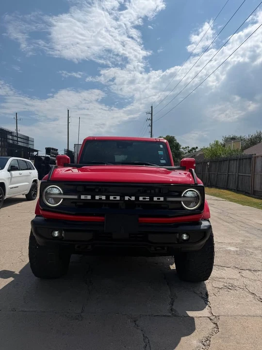 2021 Ford Bronco 6th Gen - Image 2 of 12