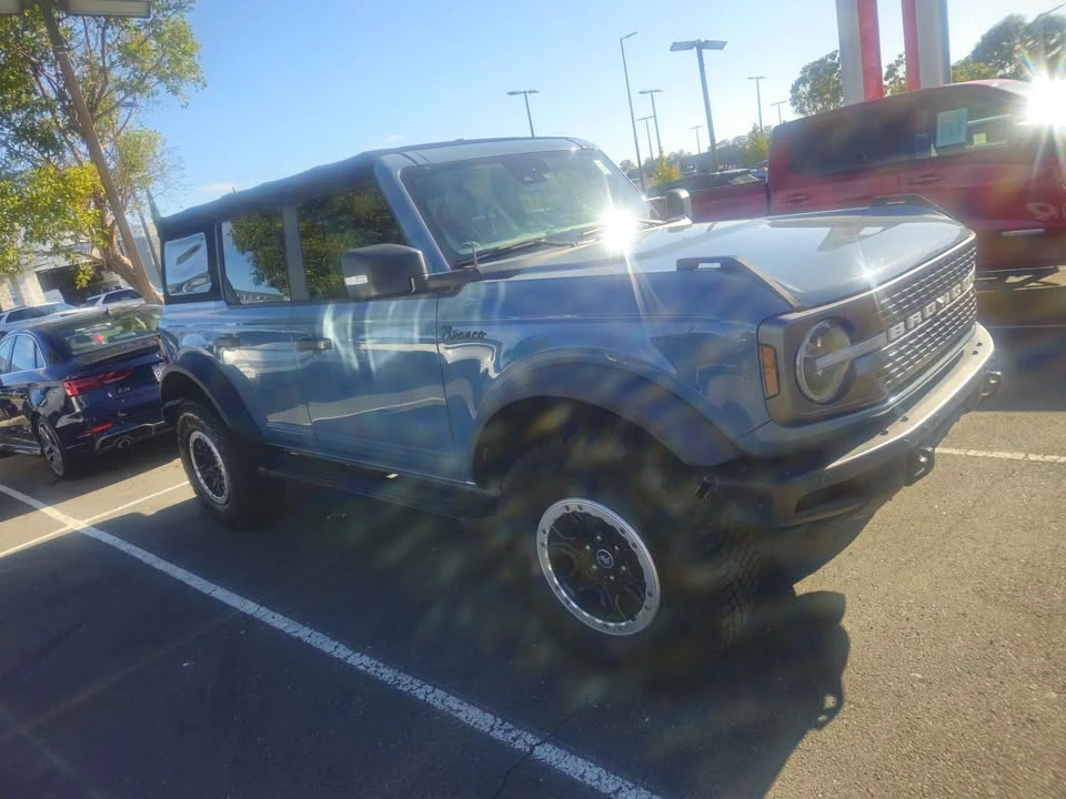 2021 Ford Bronco 6th Gen - Image 2 of 6