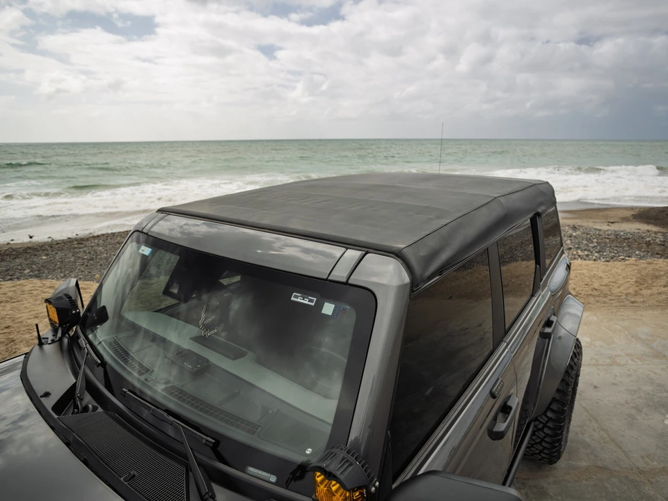 2021 Ford Bronco 6th Gen - Image 15 of 21