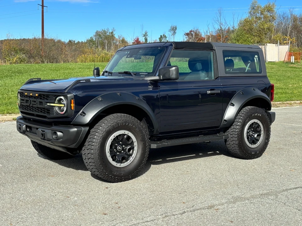 2021 Ford Bronco 6th Gen - Image 2 of 13