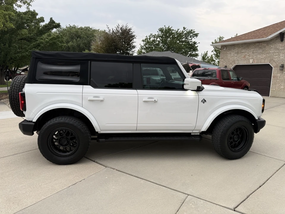 2021 Ford Bronco 6th Gen - Image 6 of 8