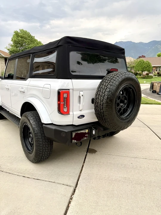 2021 Ford Bronco 6th Gen - Image 2 of 8
