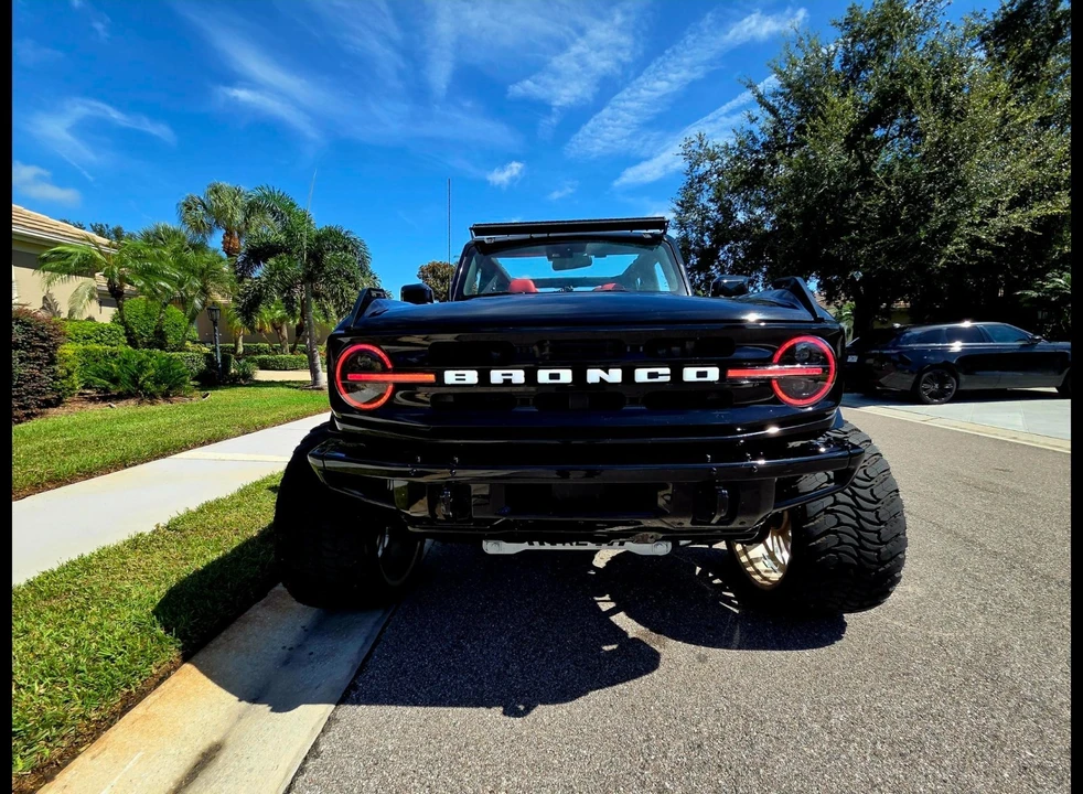 2021 Ford Bronco 6th Gen - Image 5 of 6
