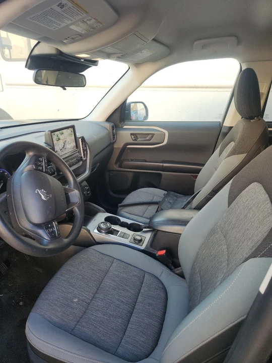 2021 Ford Bronco 6th Gen - Image 4 of 5