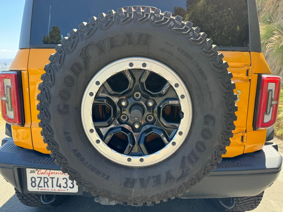 2021 Ford Bronco 6th Gen - Image 24 of 31