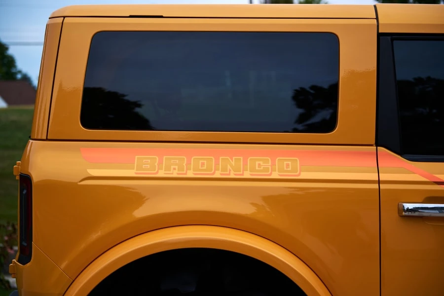 2021 Ford Bronco 6th Gen - Image 17 of 31