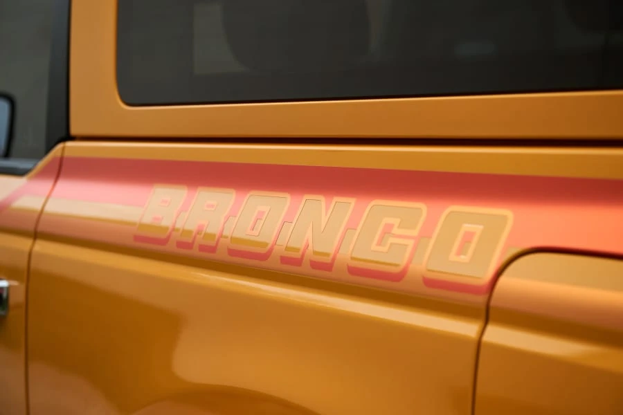 2021 Ford Bronco 6th Gen - Image 16 of 31