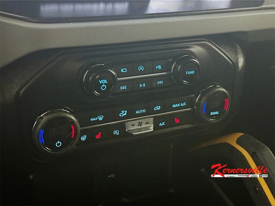 2021 Ford Bronco 6th Gen - Image 18 of 21