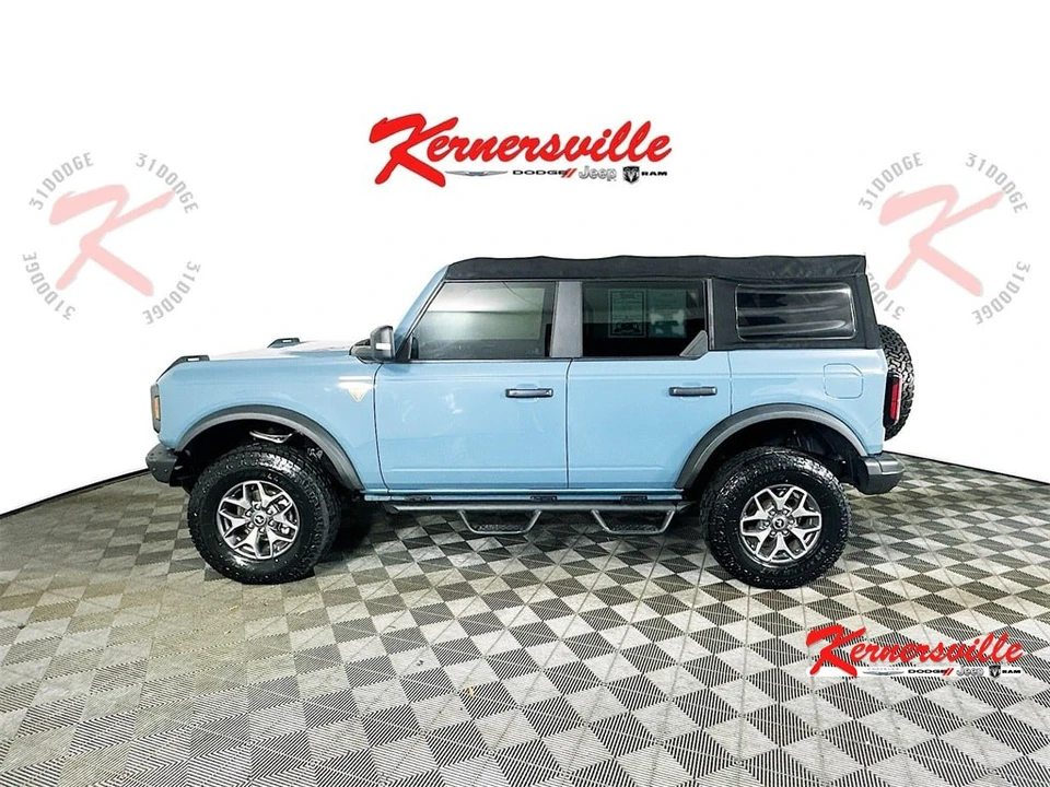 2021 Ford Bronco 6th Gen - Image 4 of 12