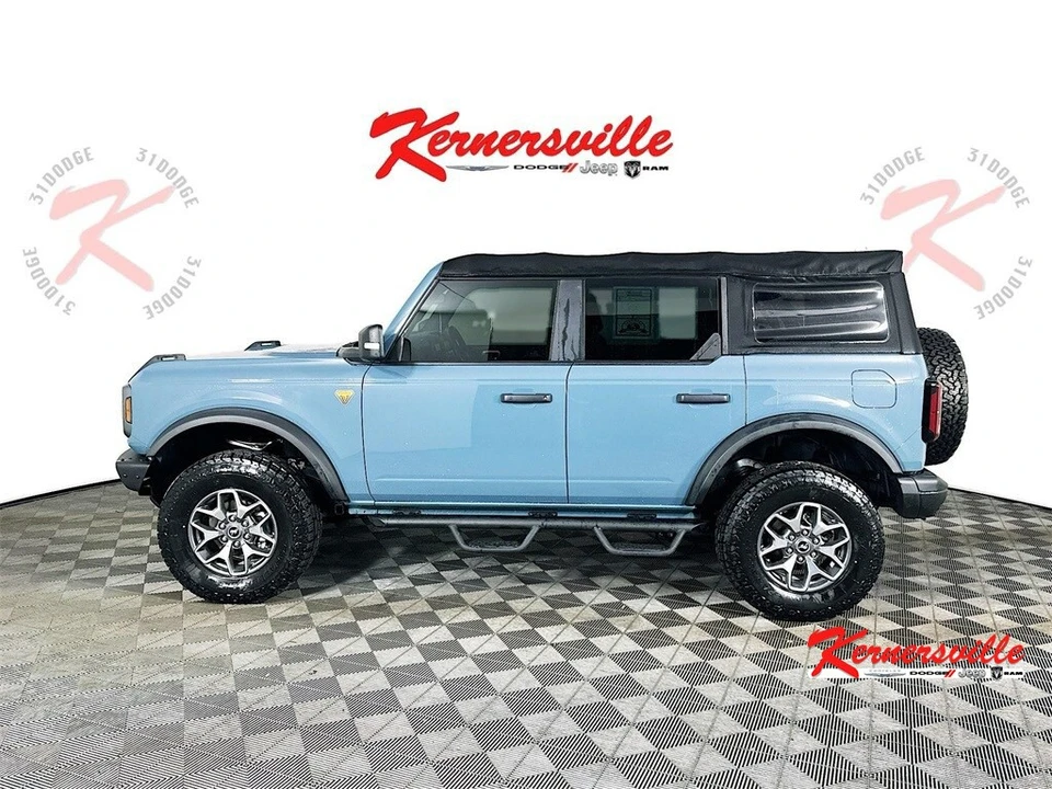 2021 Ford Bronco 6th Gen - Image 4 of 12