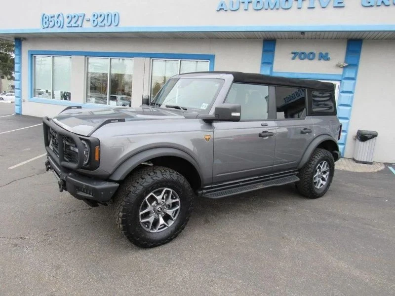 2021 Ford Bronco 6th Gen - Image 2 of 12