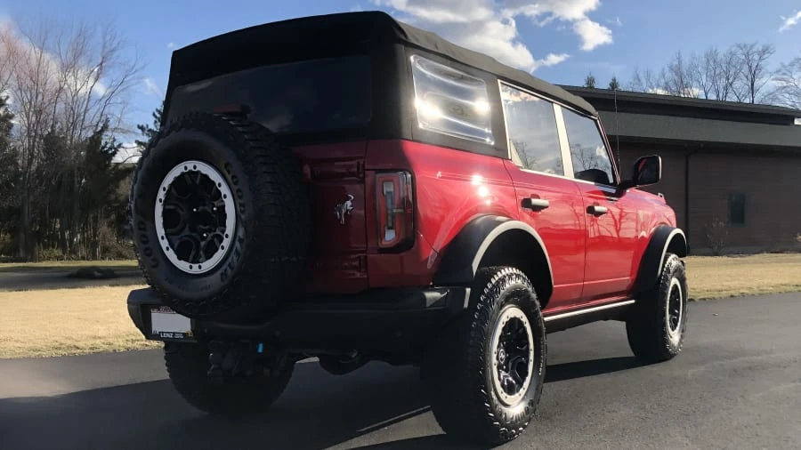 2021 Ford Bronco 6th Gen - Image 6 of 17
