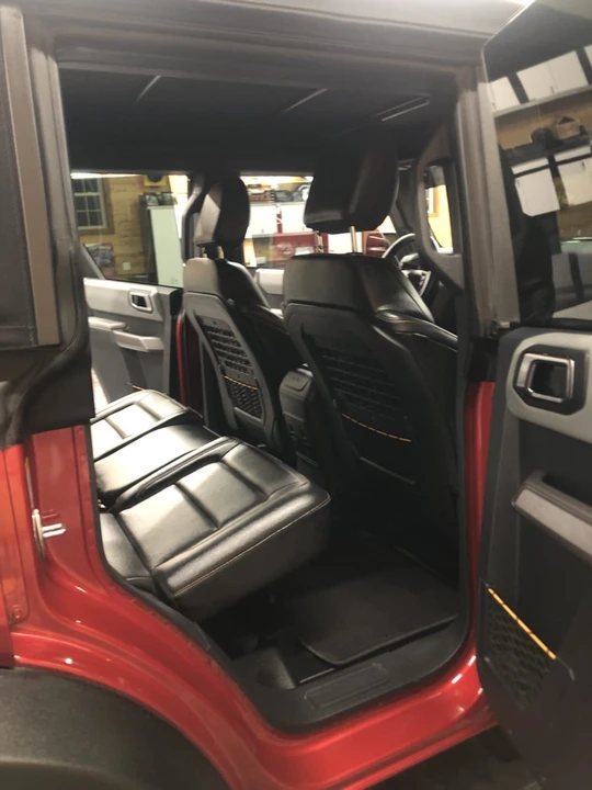 2021 Ford Bronco 6th Gen - Image 10 of 17