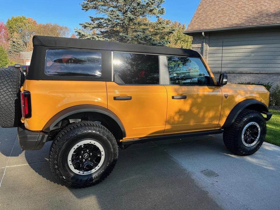 2021 Ford Bronco 6th Gen - Image 17 of 31