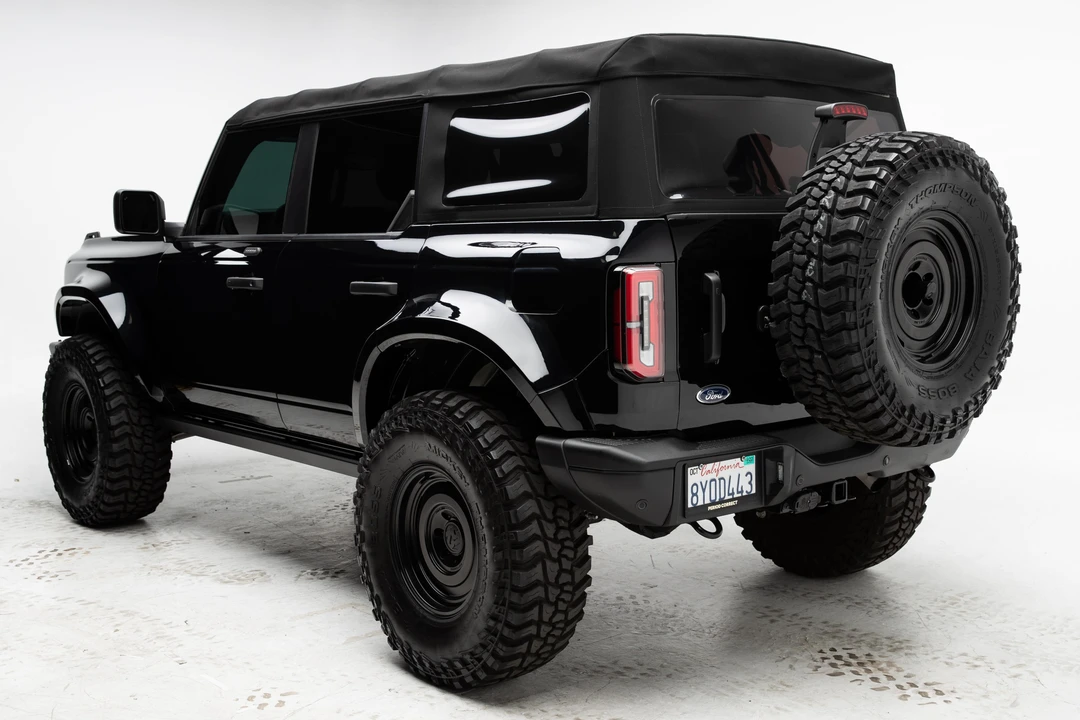 2021 Ford Bronco 6th Gen - Image 11 of 31