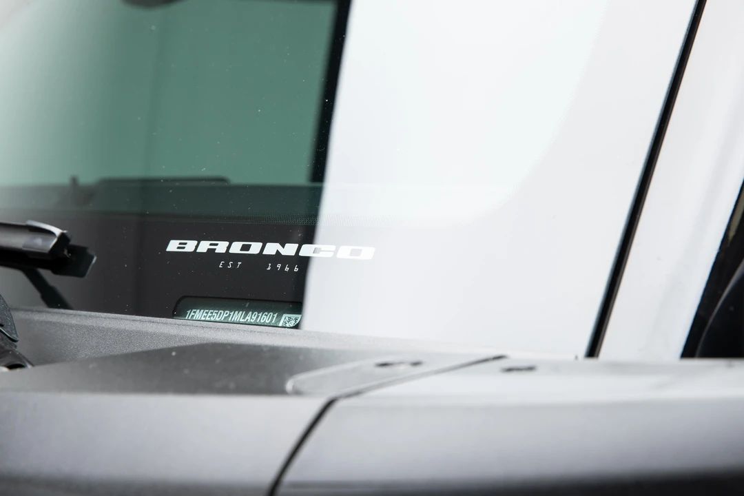 2021 Ford Bronco 6th Gen - Image 21 of 31