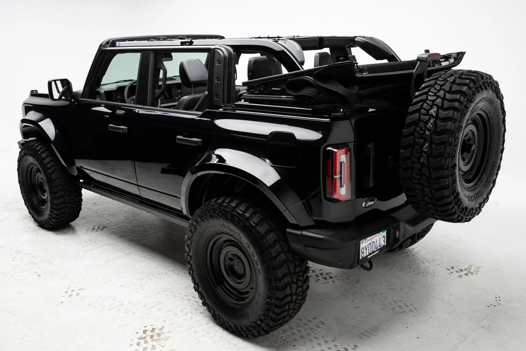 2021 Ford Bronco 6th Gen - Image 17 of 31