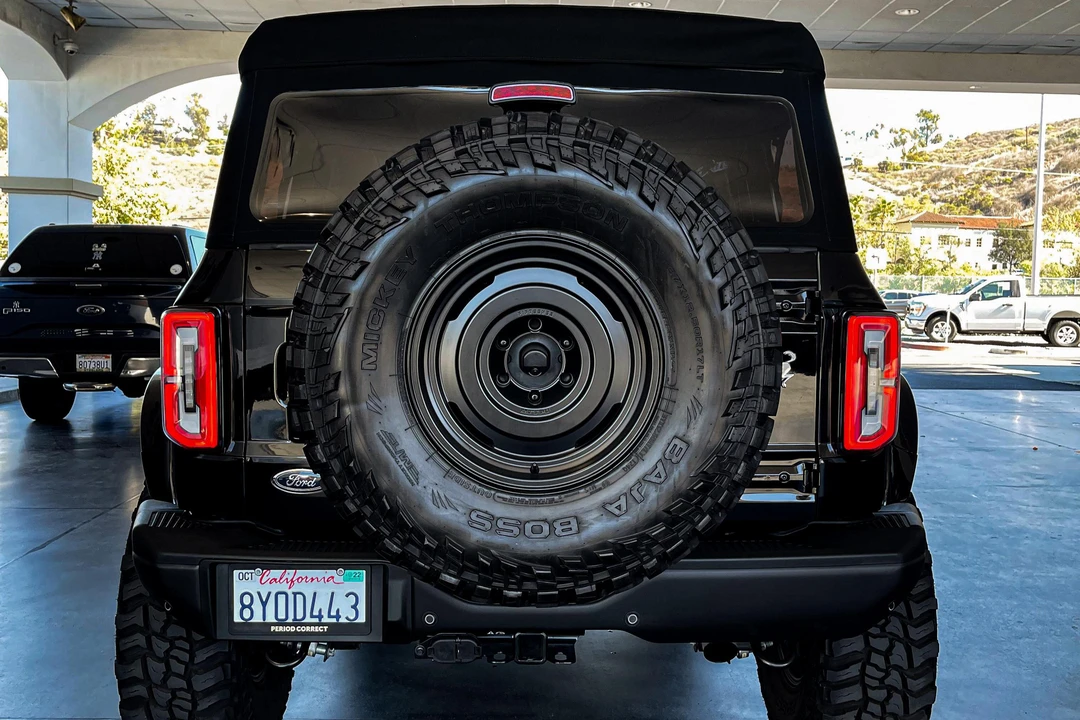 2021 Ford Bronco 6th Gen - Image 5 of 31