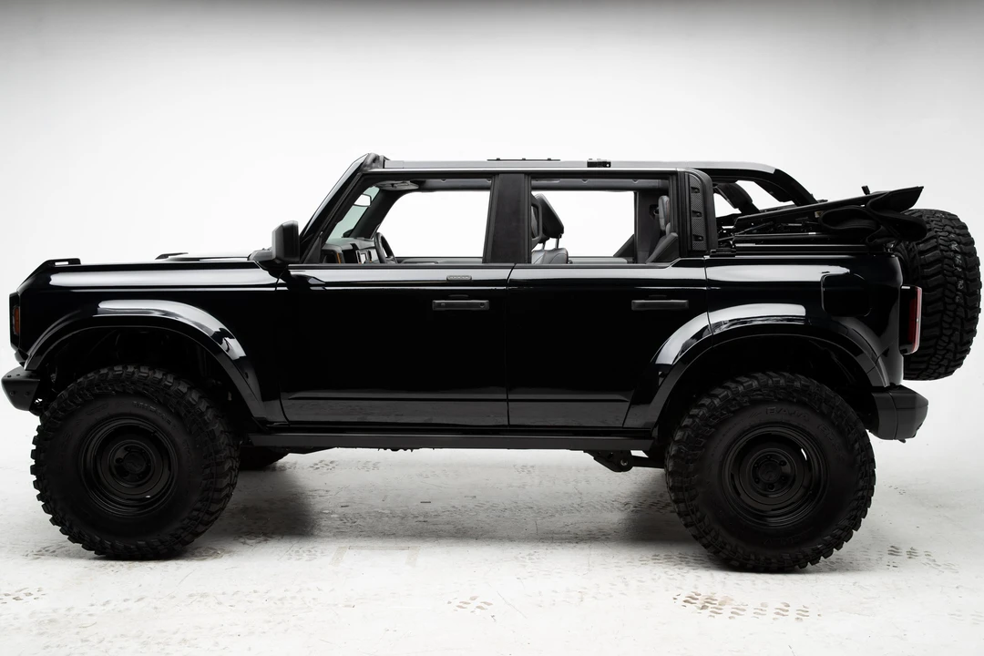 2021 Ford Bronco 6th Gen - Image 3 of 31