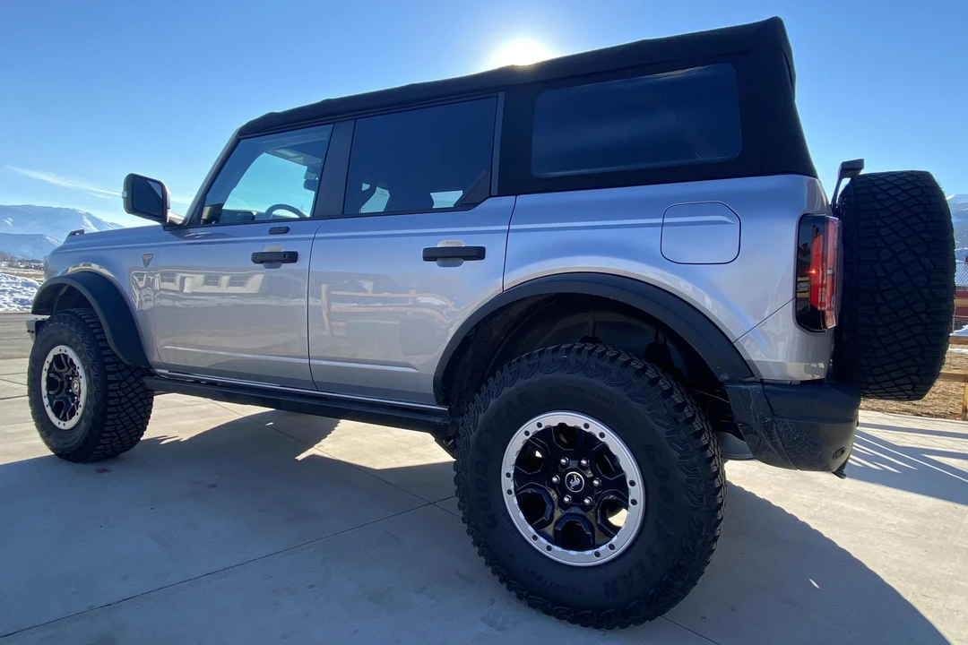 2021 Ford Bronco 6th Gen - Image 4 of 10