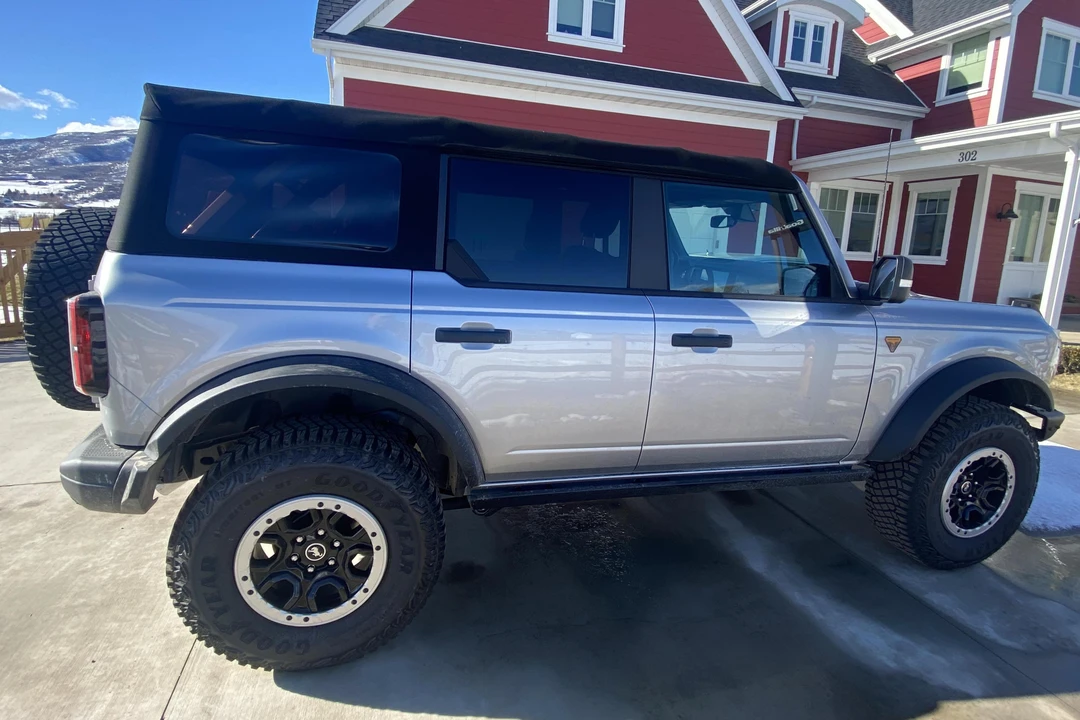 2021 Ford Bronco 6th Gen - Image 3 of 10