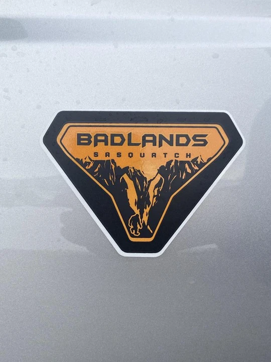 2021 Ford Bronco 6th Gen - Image 10 of 10