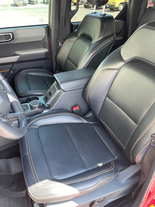 2021 Ford Bronco 6th Gen - Image 10 of 12