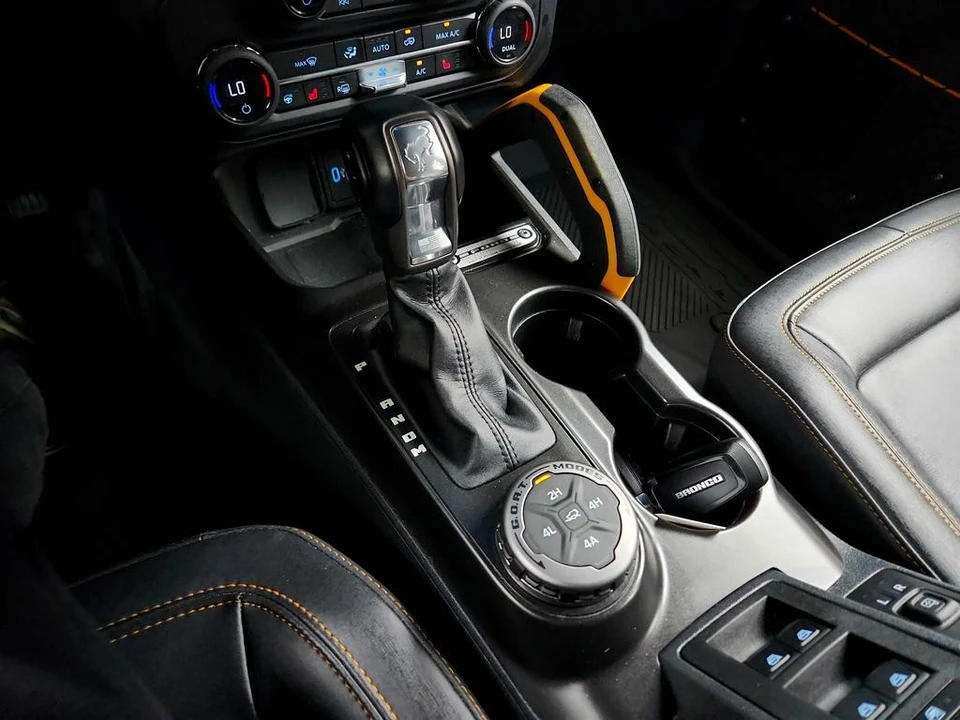 2021 Ford Bronco 6th Gen - Image 18 of 31