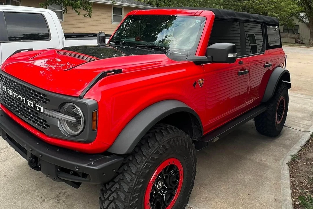 2021 Ford Bronco 6th Gen - Image 16 of 31