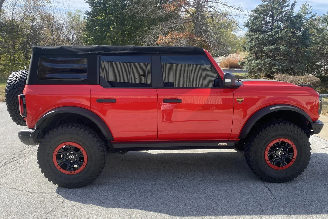 2021 Ford Bronco 6th Gen - Image 3 of 31