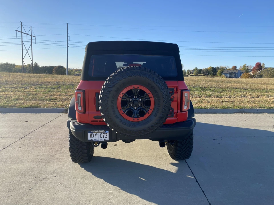 2021 Ford Bronco 6th Gen - Image 12 of 31