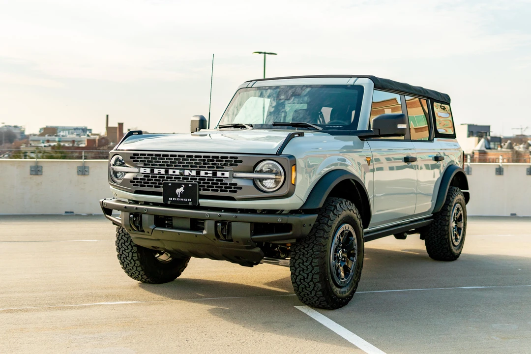 2021 Ford Bronco 6th Gen - Image 6 of 31