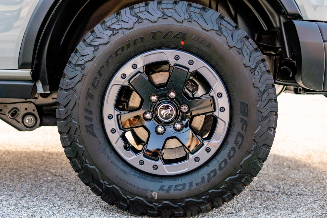 2021 Ford Bronco 6th Gen - Image 29 of 31