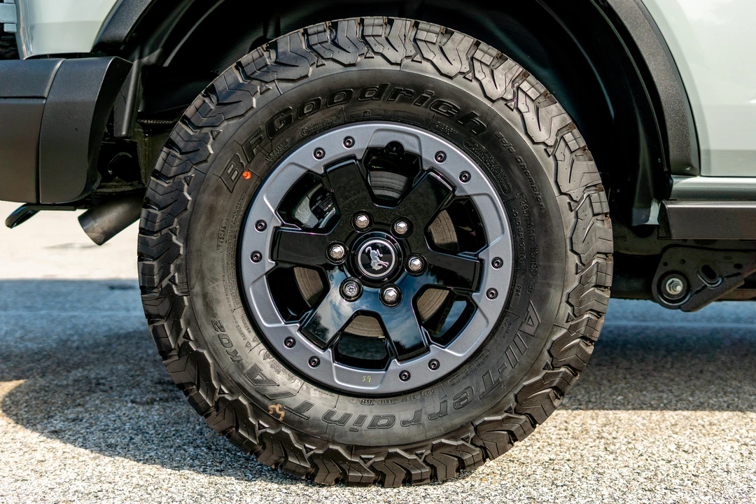 2021 Ford Bronco 6th Gen - Image 30 of 31