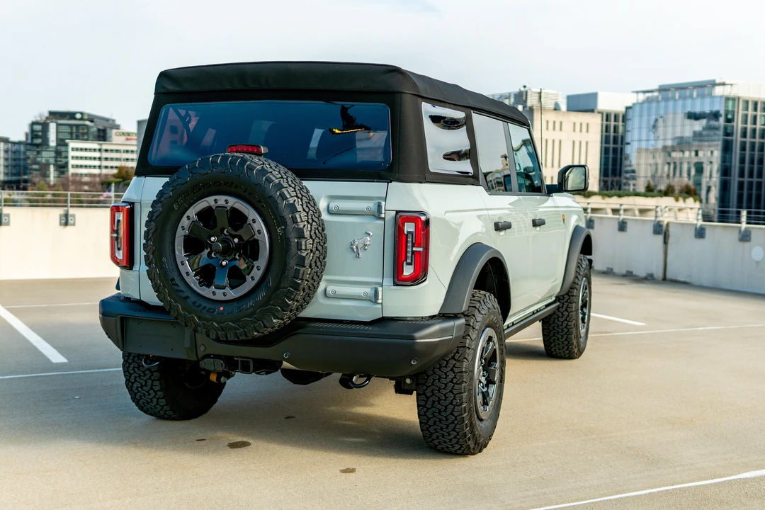 2021 Ford Bronco 6th Gen - Image 10 of 31