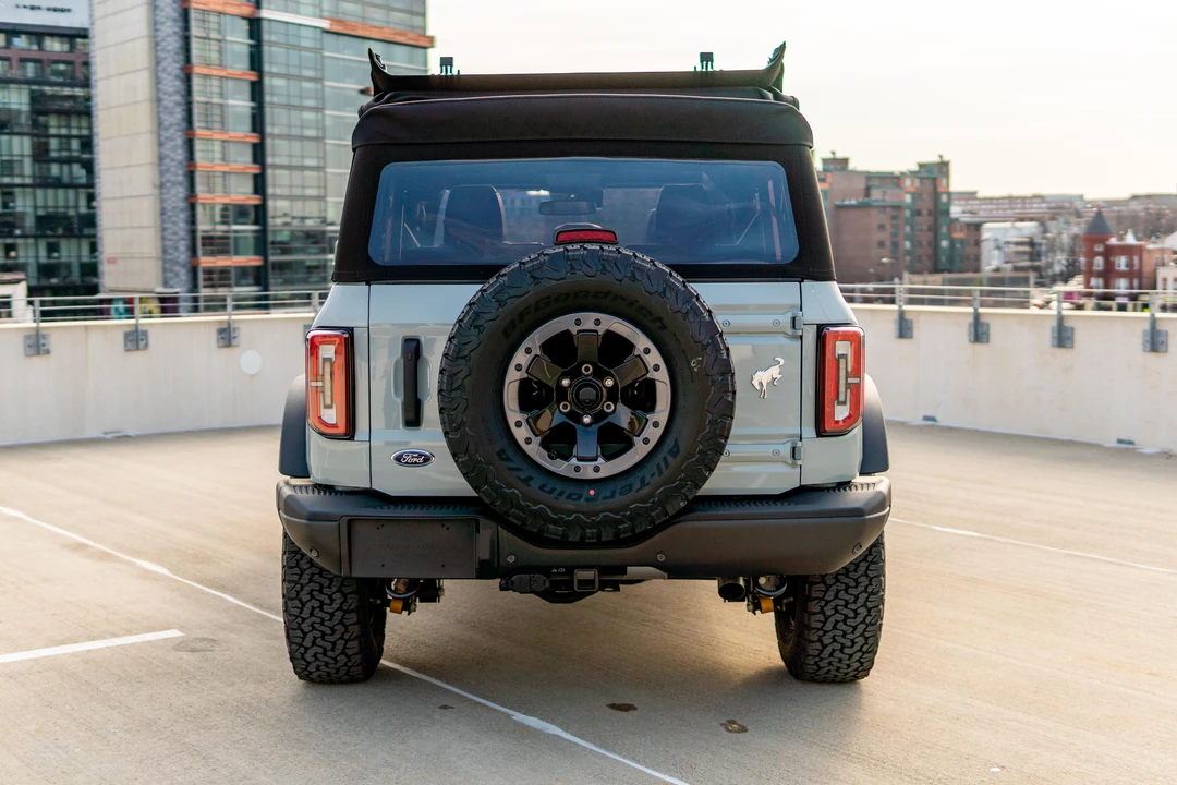 2021 Ford Bronco 6th Gen - Image 15 of 31