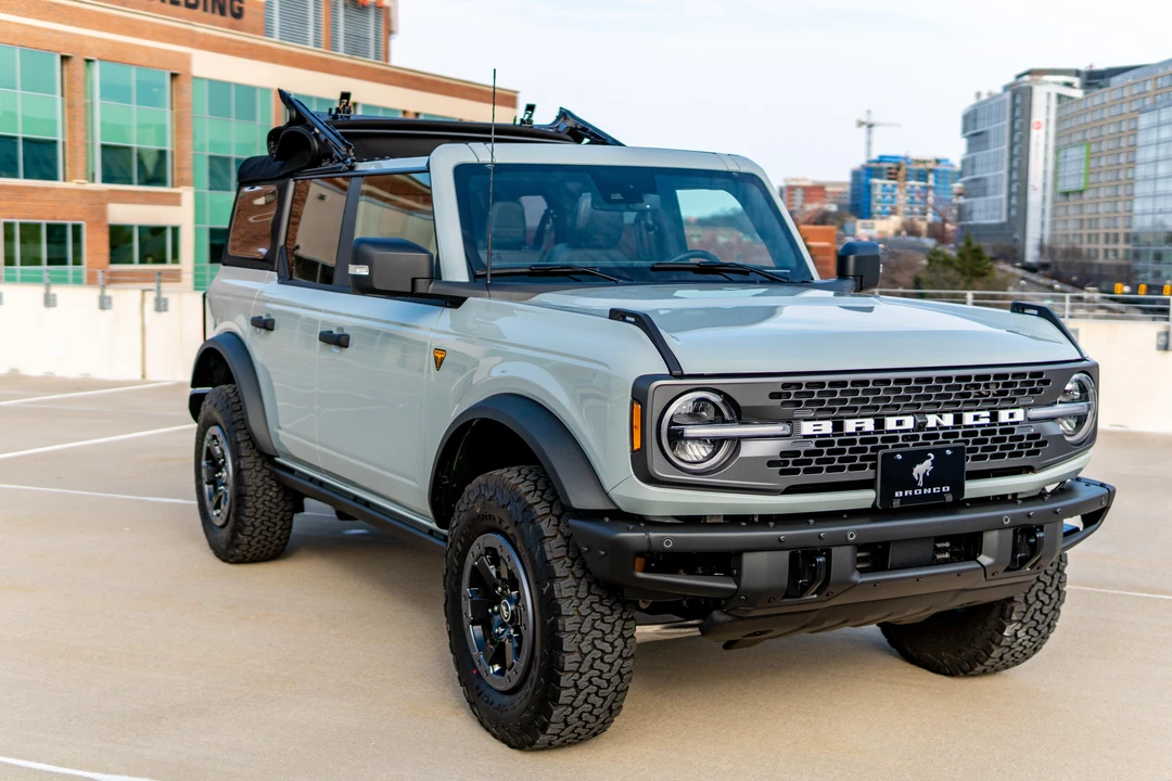 2021 Ford Bronco 6th Gen - Image 18 of 31