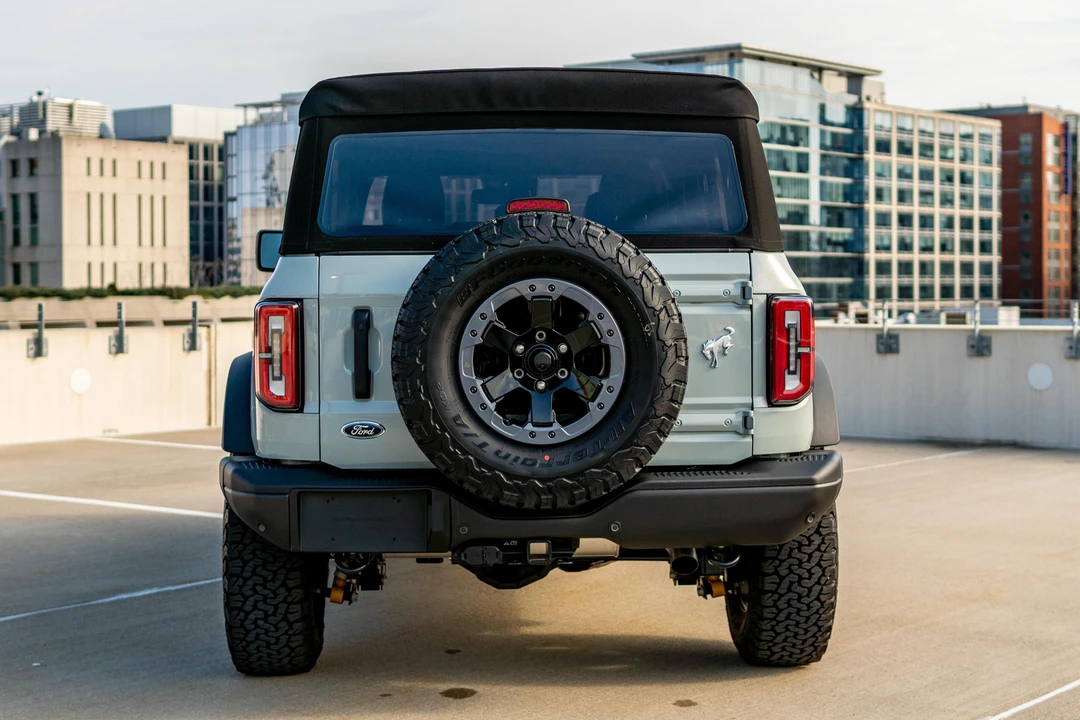 2021 Ford Bronco 6th Gen - Image 5 of 31