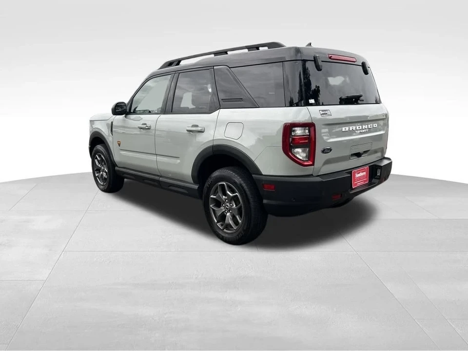 2021 Ford Bronco 6th Gen - Image 4 of 12