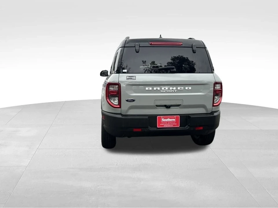 2021 Ford Bronco 6th Gen - Image 5 of 12