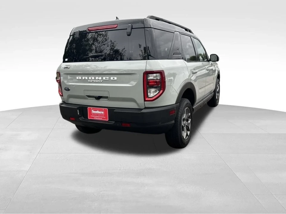 2021 Ford Bronco 6th Gen - Image 7 of 12